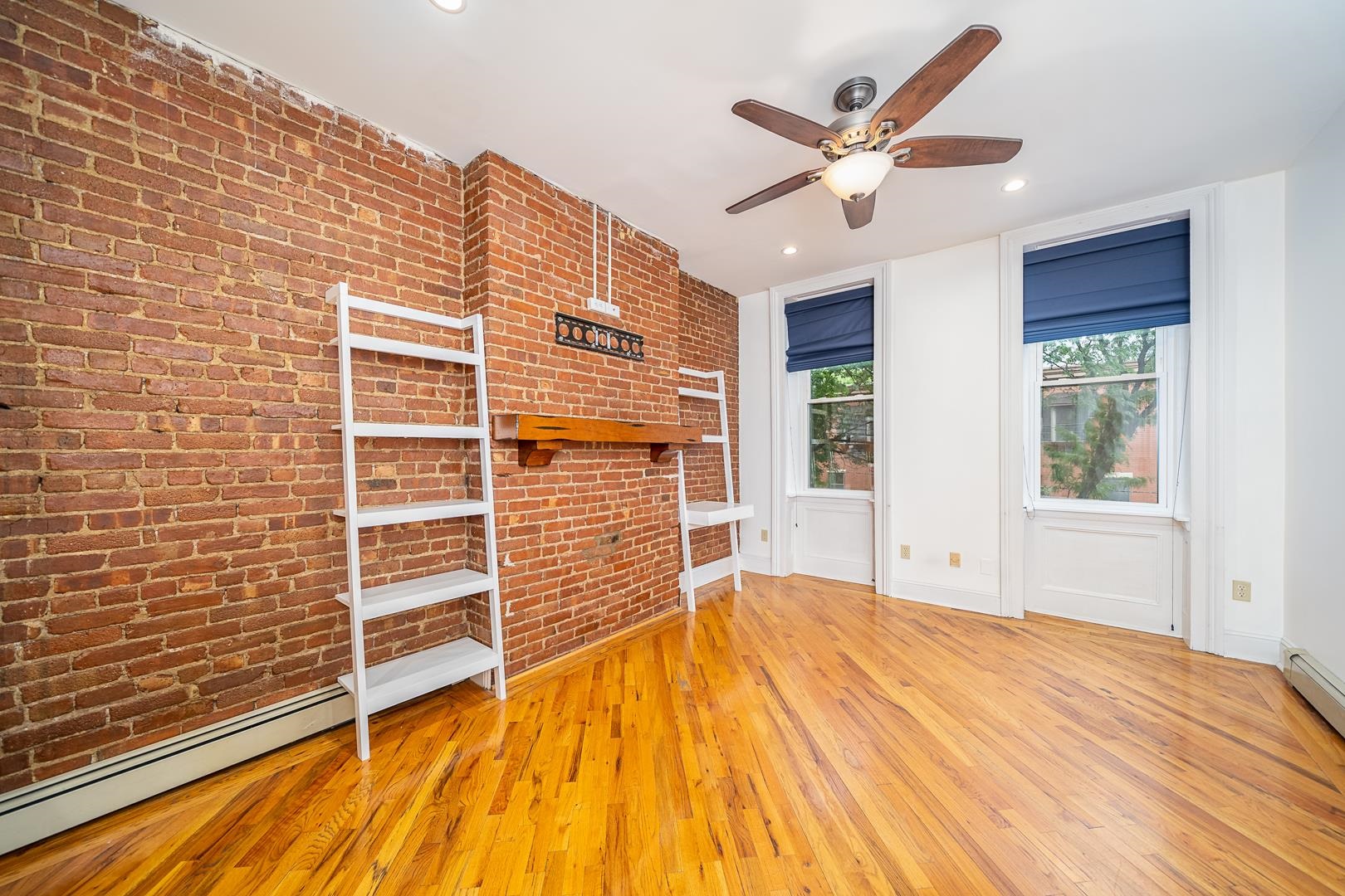 232 PARK AVE Unit: 3N