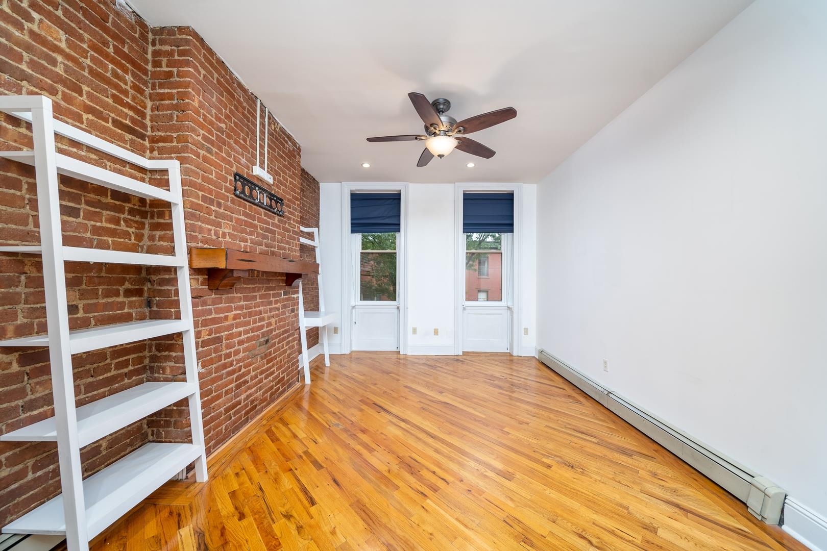232 PARK AVE Unit: 3N