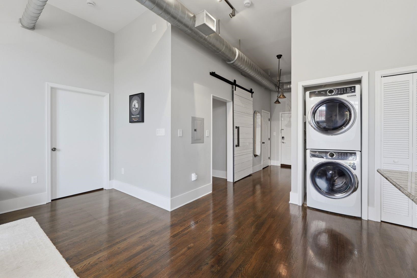 1023 CLINTON ST Unit: 4A