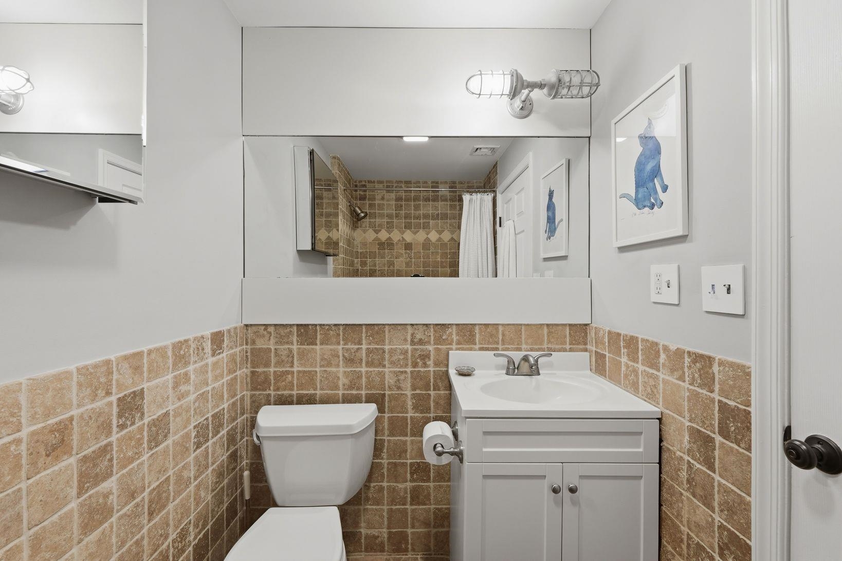 1023 CLINTON ST Unit: 4A
