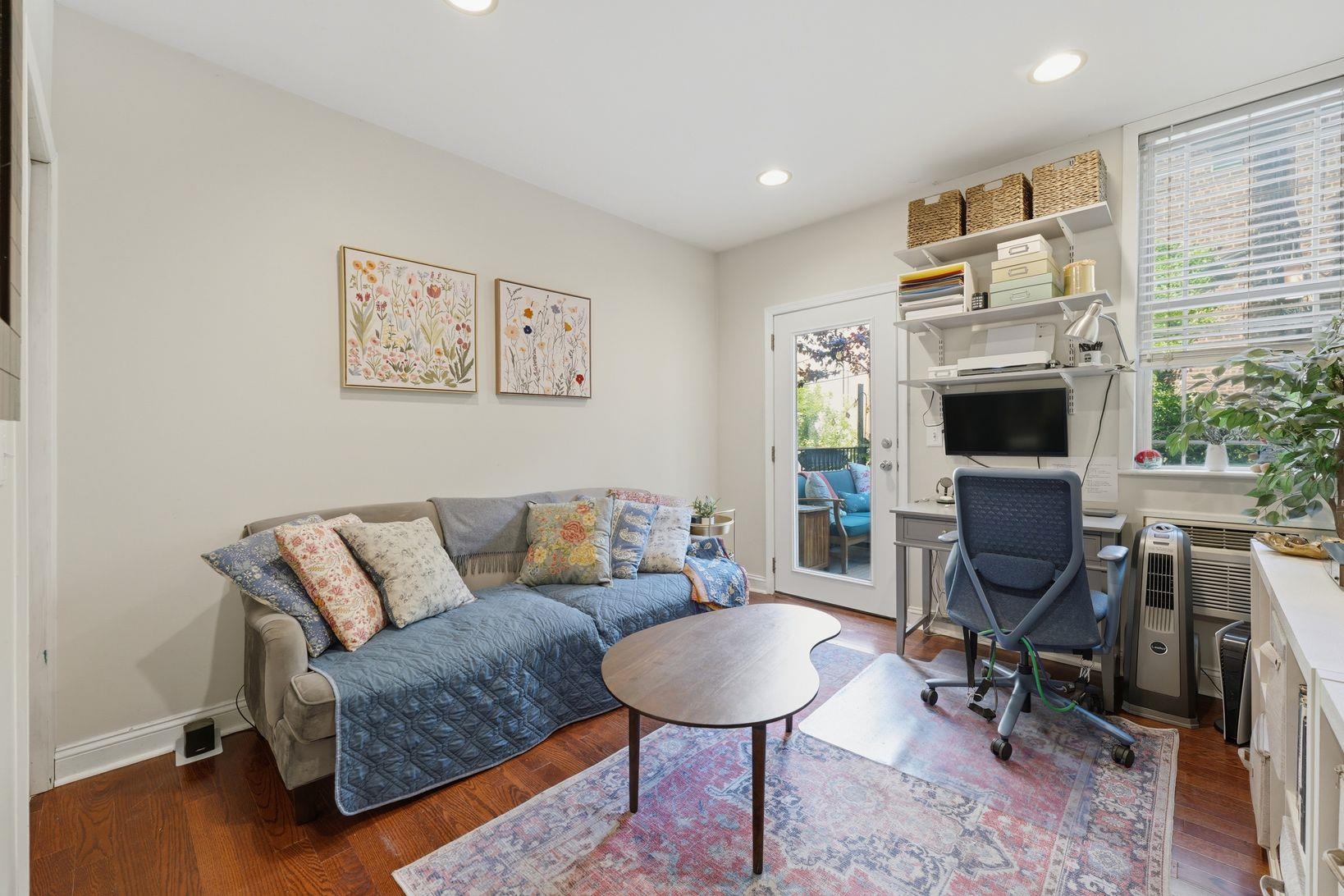 405 BLOOMFIELD ST Unit: 2