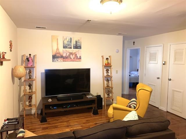 524-526 4TH ST Unit: 12
