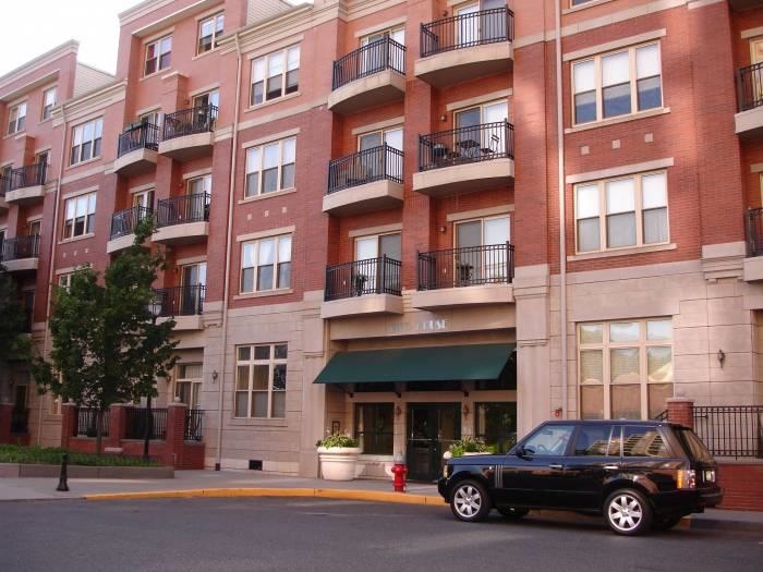 15 WARREN ST Unit: 121