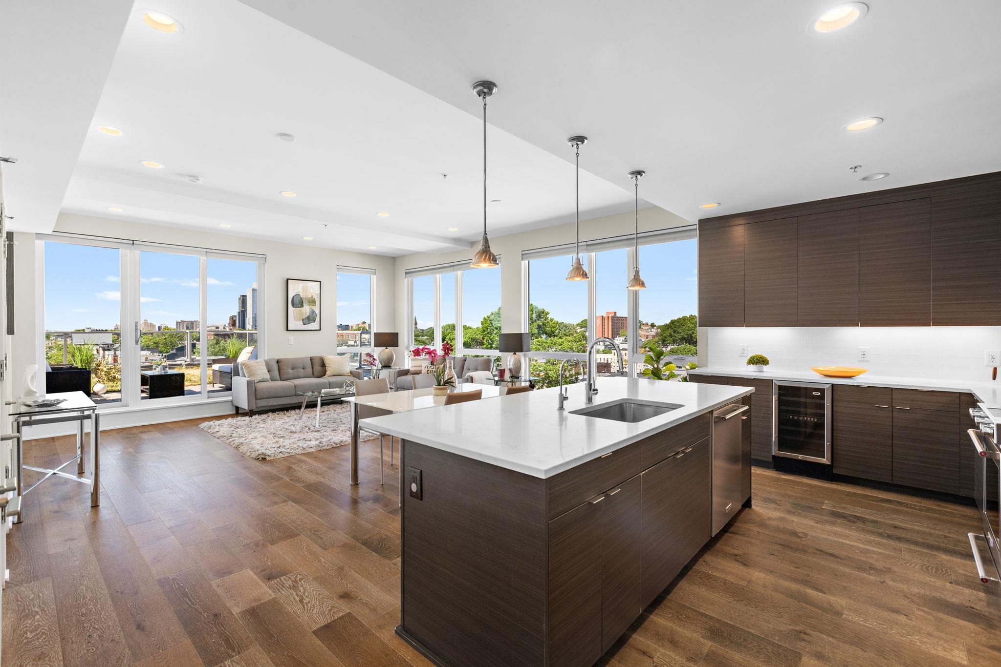 502 PALISADE AVE Unit: 602