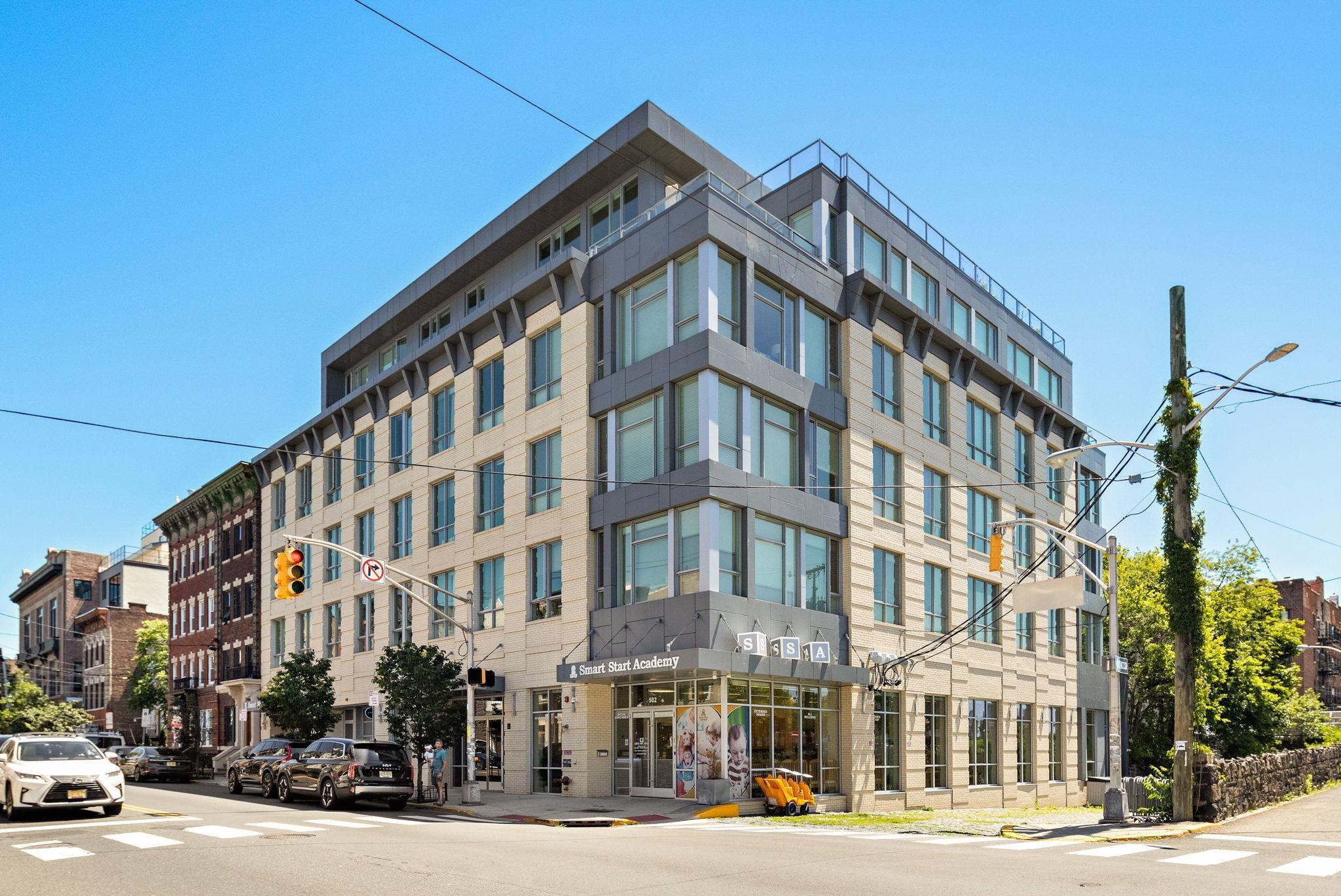 502 PALISADE AVE Unit: 602