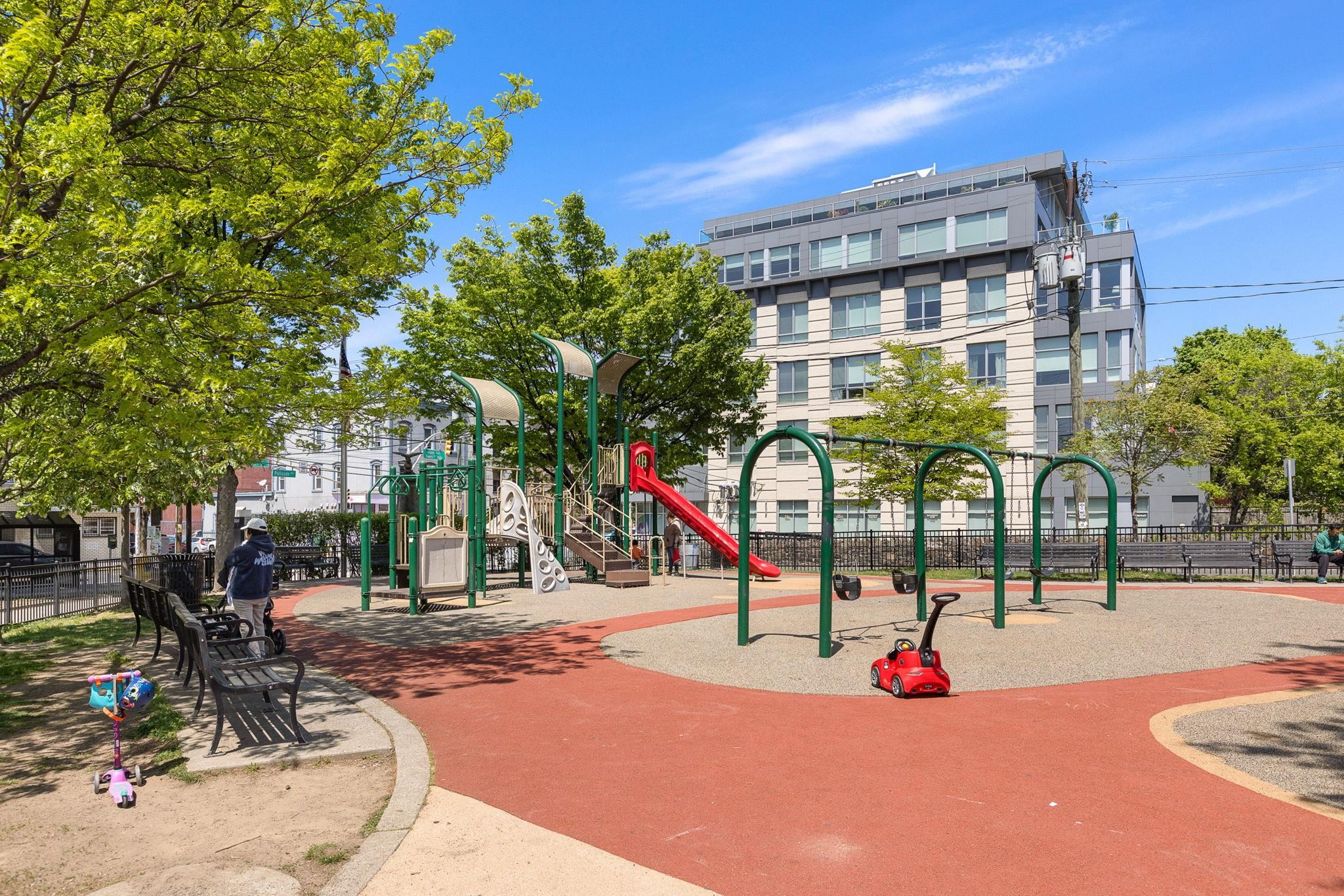 502 PALISADE AVE Unit: 602