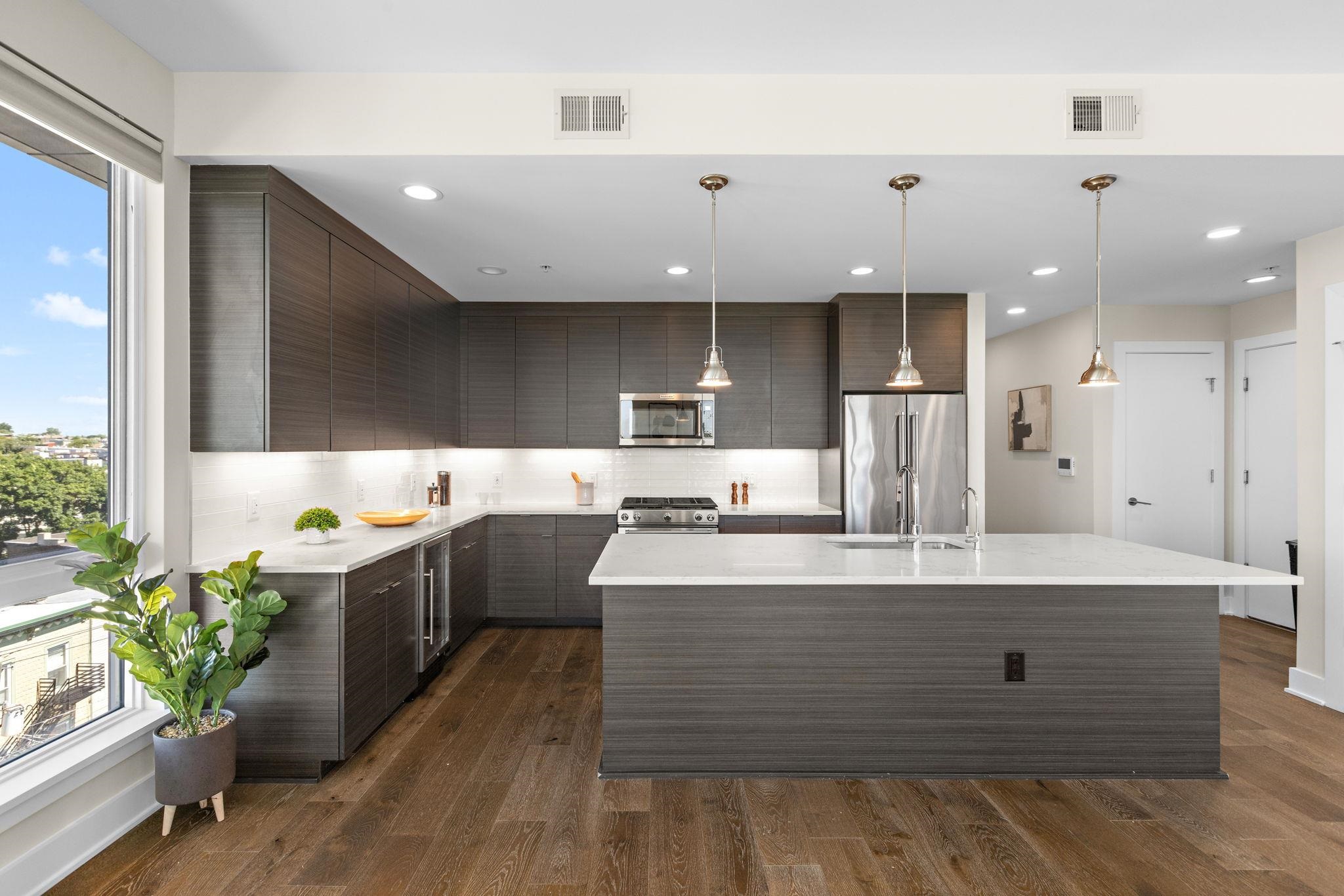 502 PALISADE AVE Unit: 602