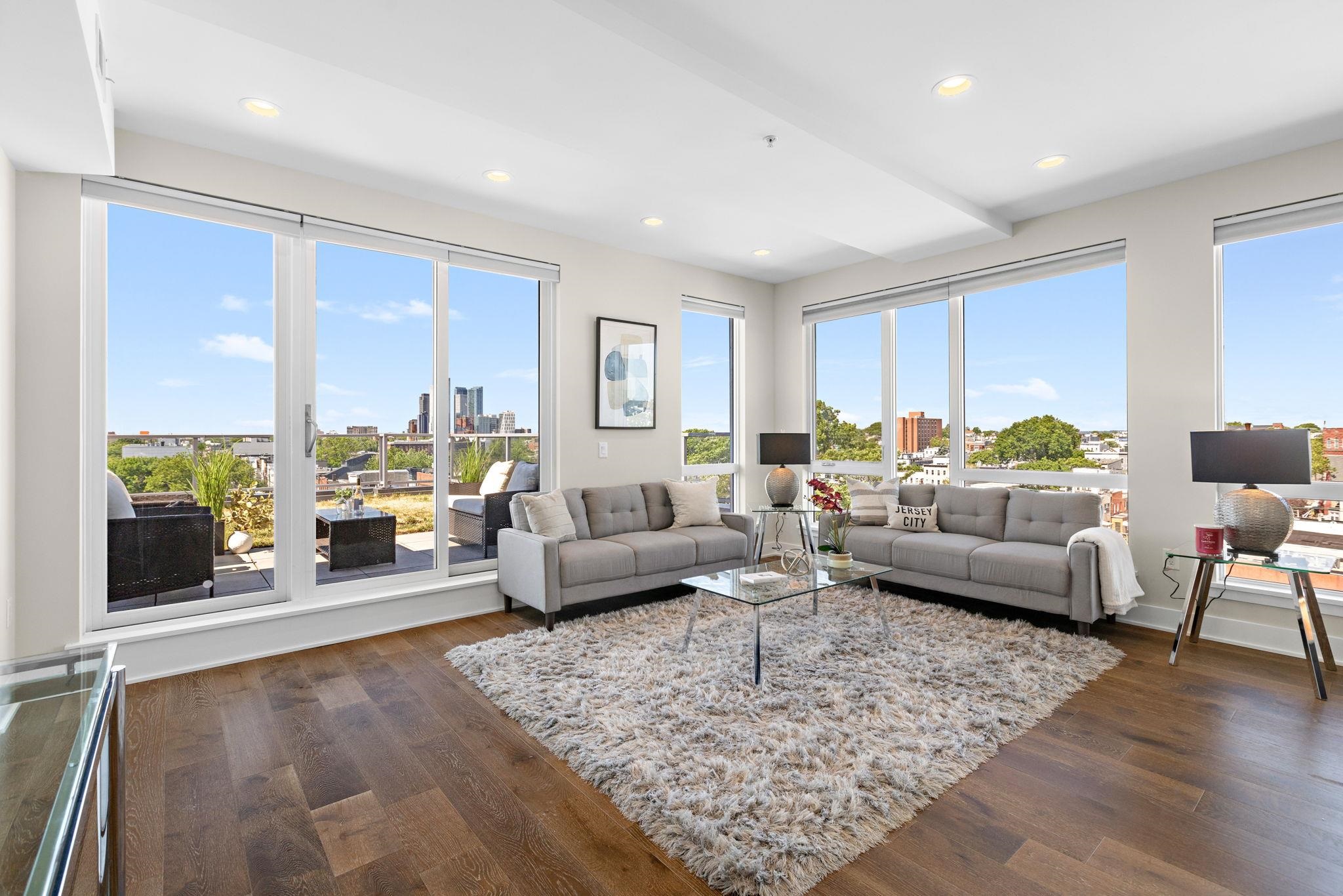 502 PALISADE AVE Unit: 602