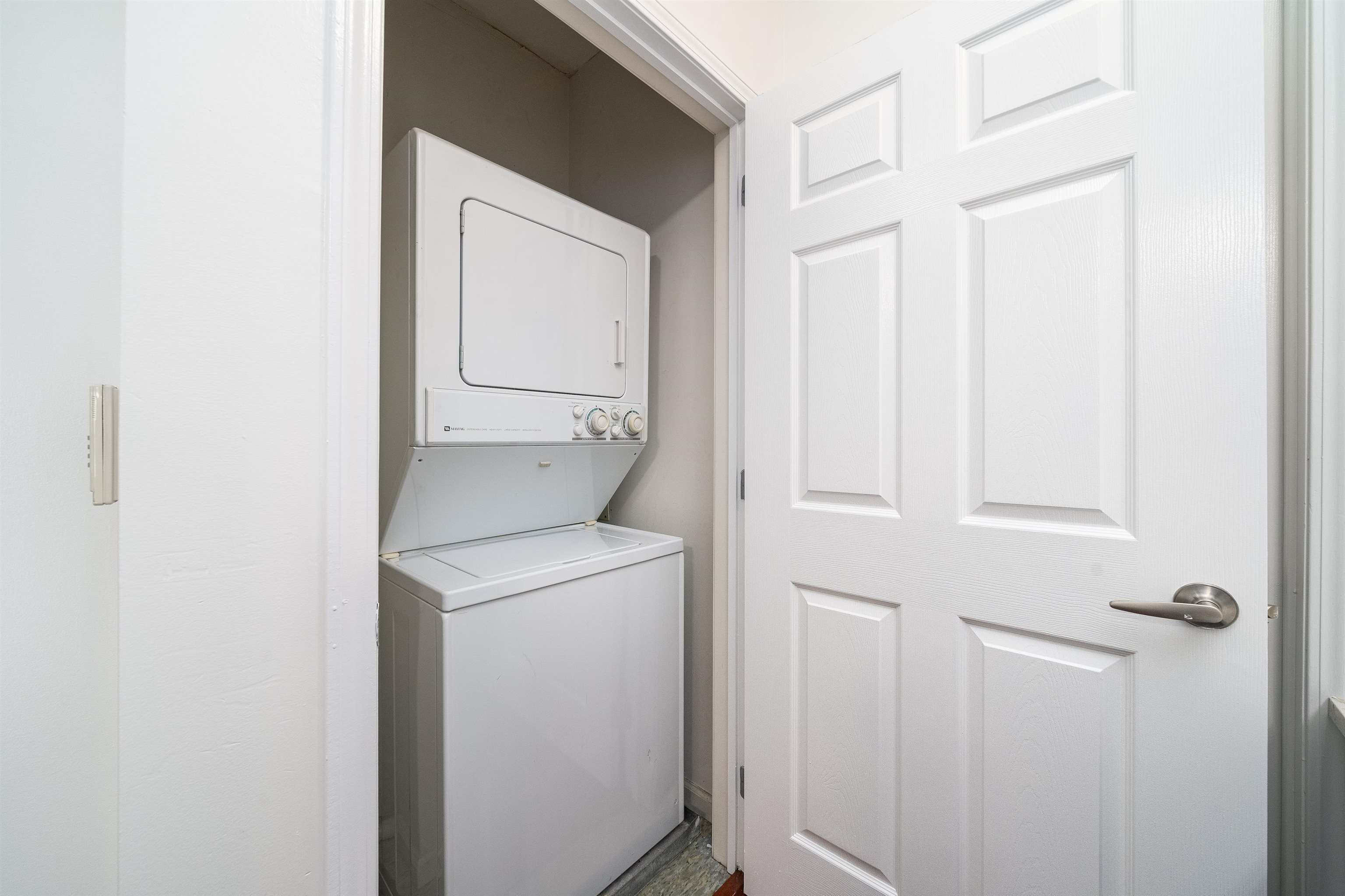26 AVENUE AT PORT IMPERIAL Unit: 204