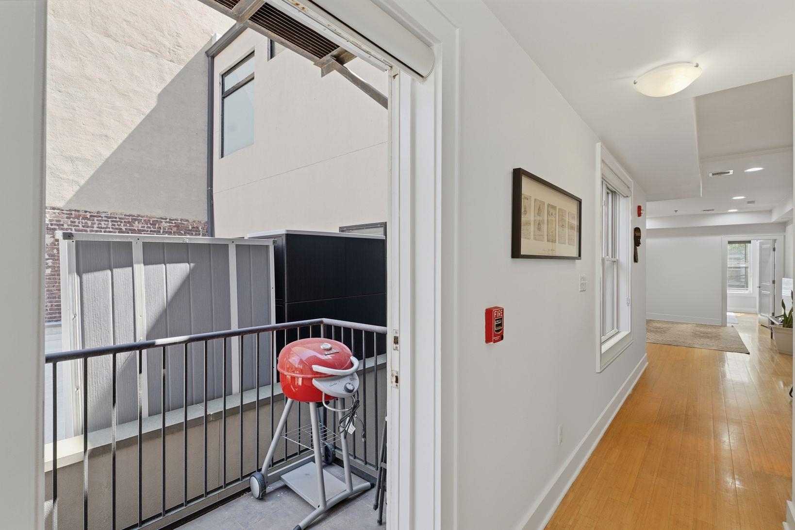 838 PARK AVE Unit: 2