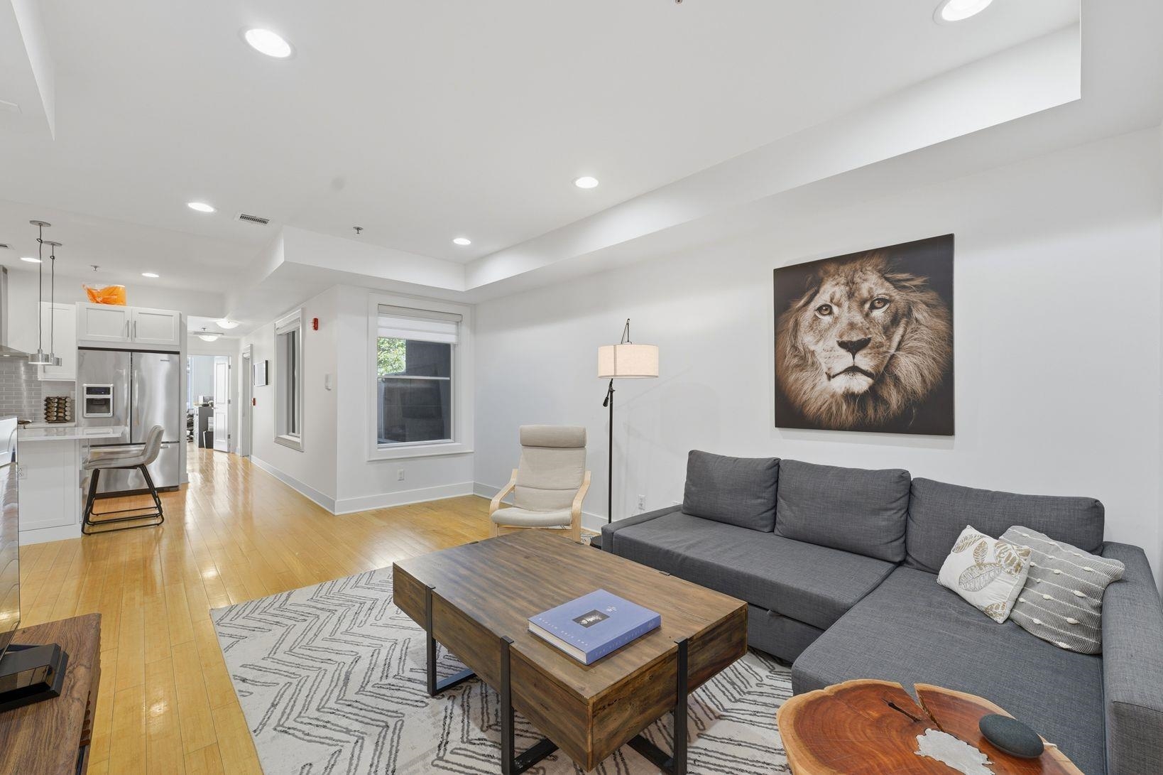 838 PARK AVE Unit: 2