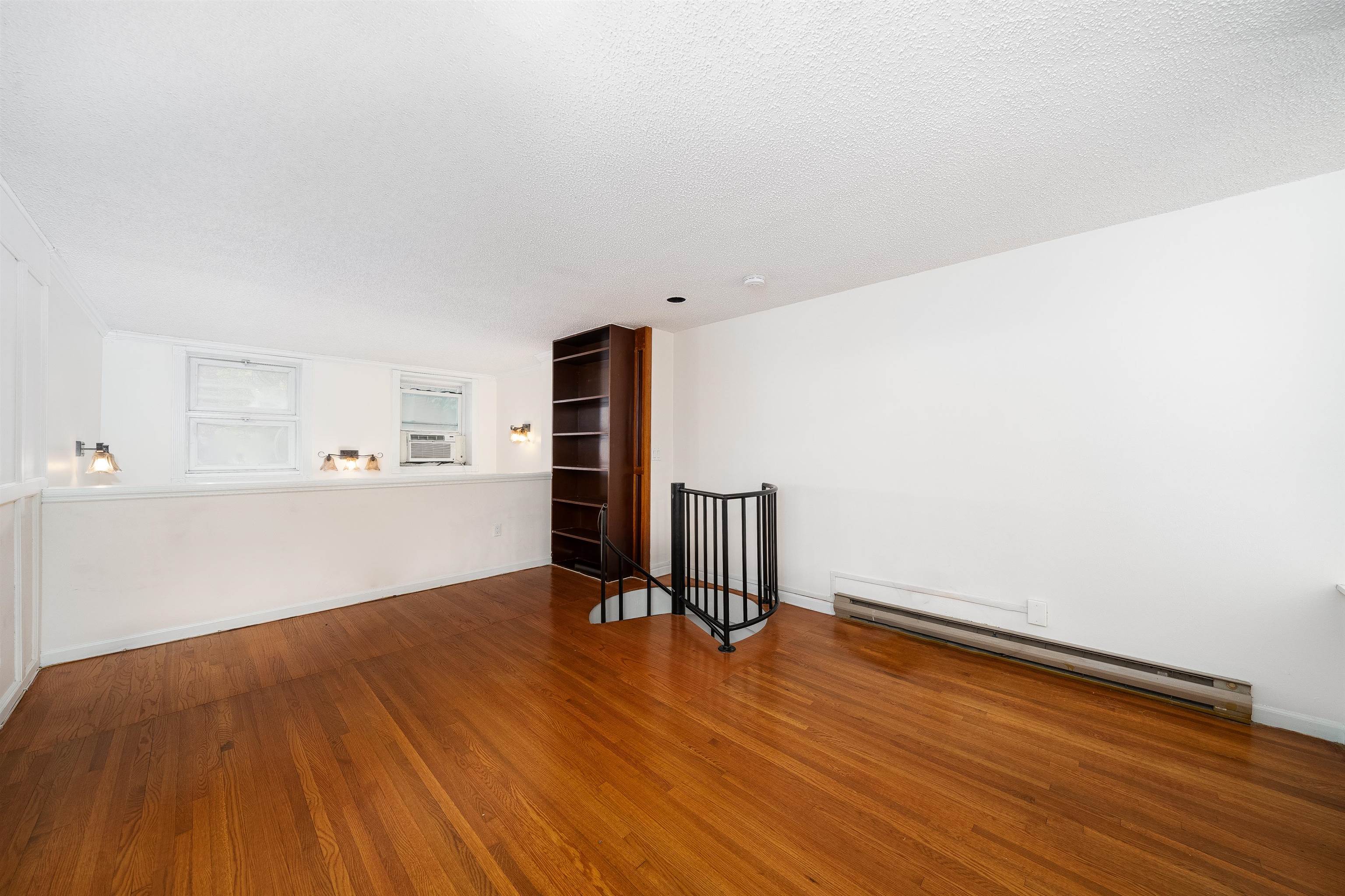 1314 HUDSON ST Unit: 2