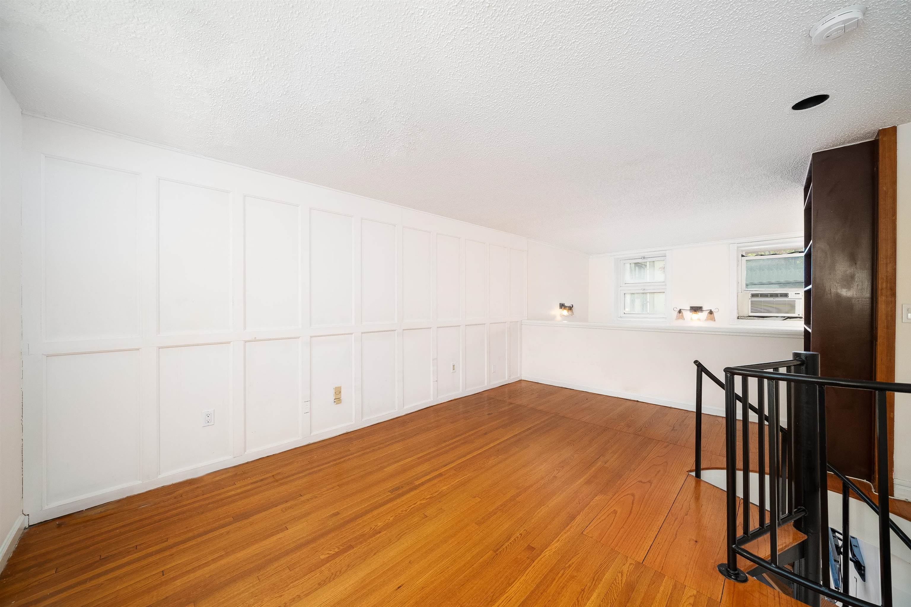 1314 HUDSON ST Unit: 2