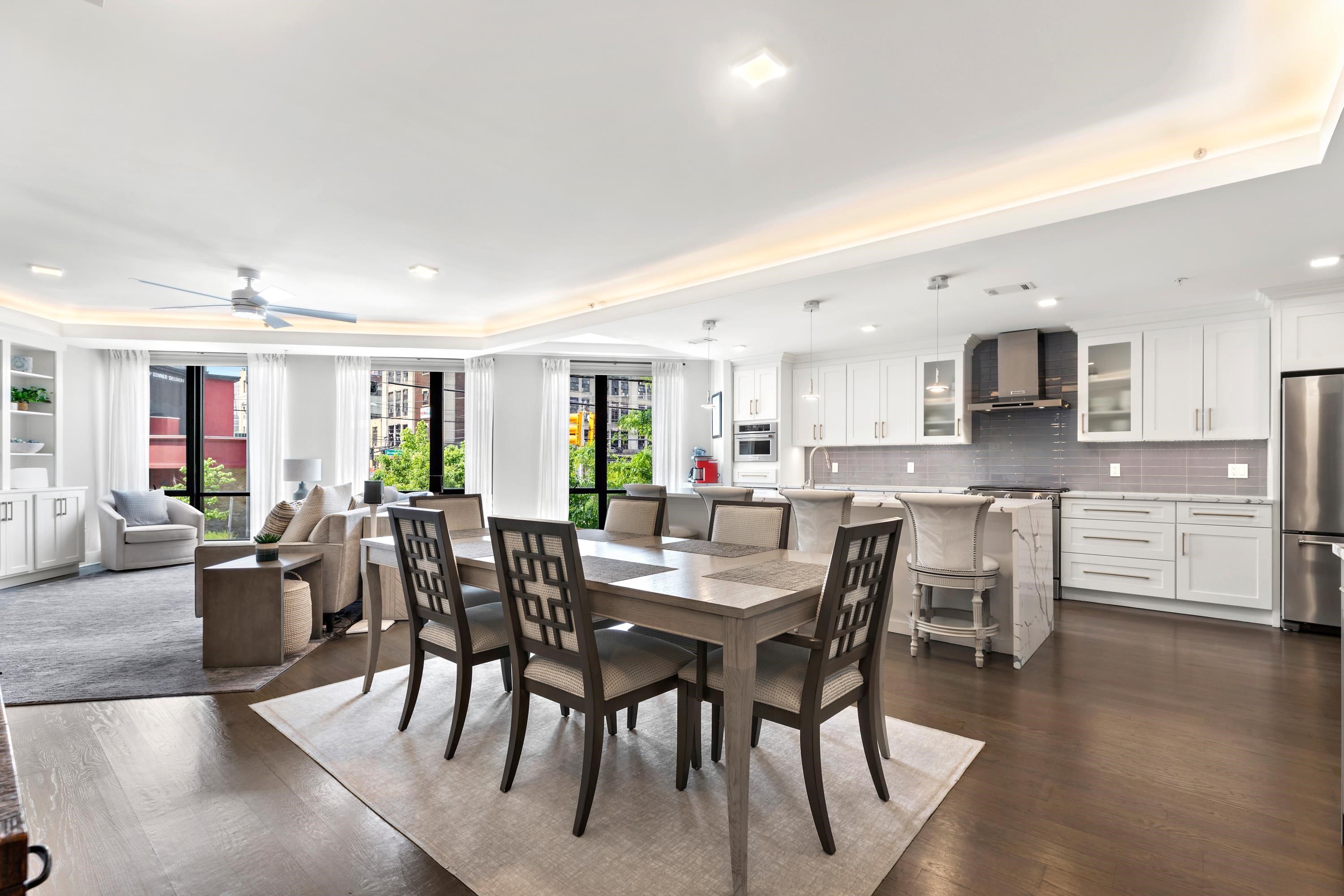10 PATERSON AVE Unit: 3B