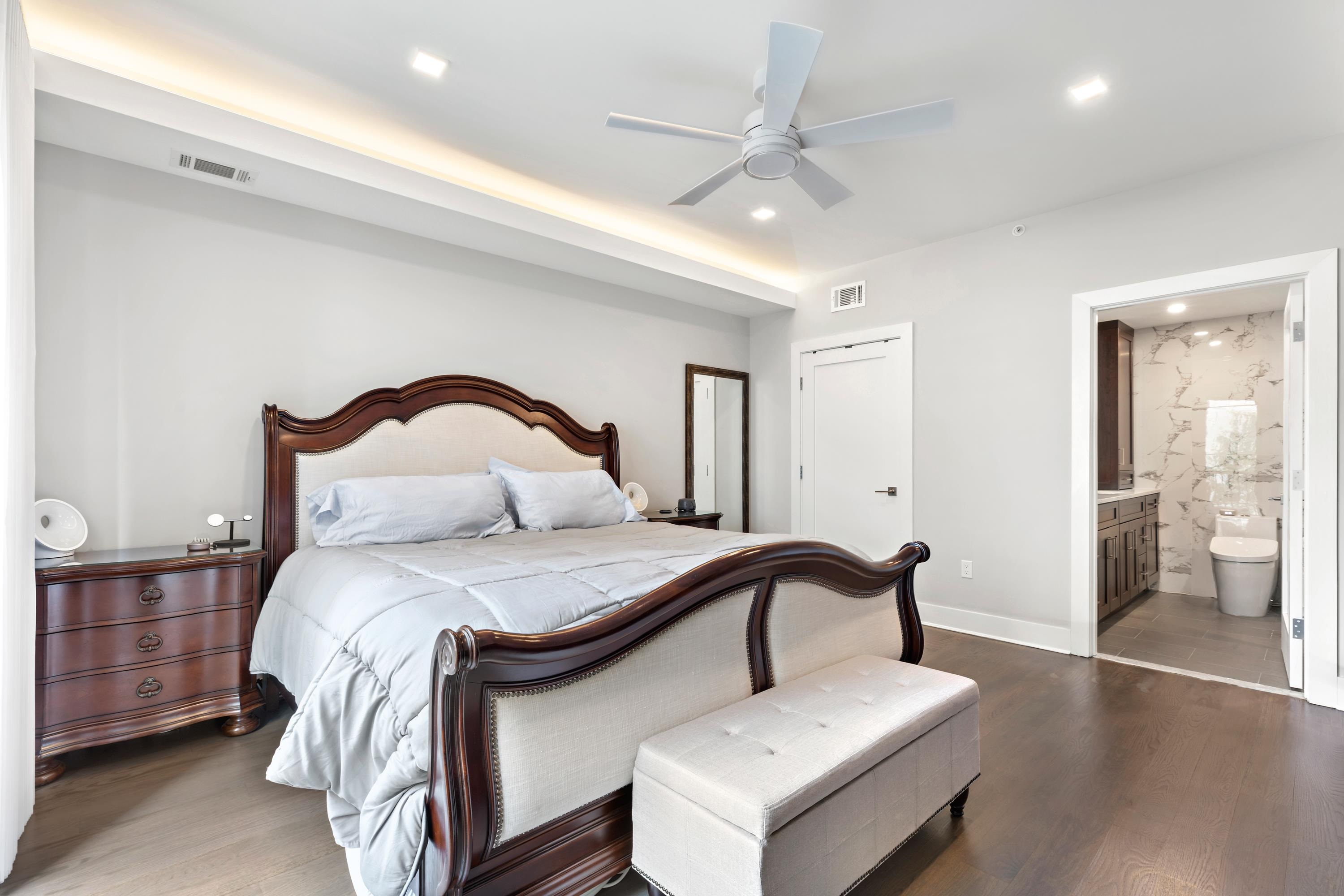 10 PATERSON AVE Unit: 3B