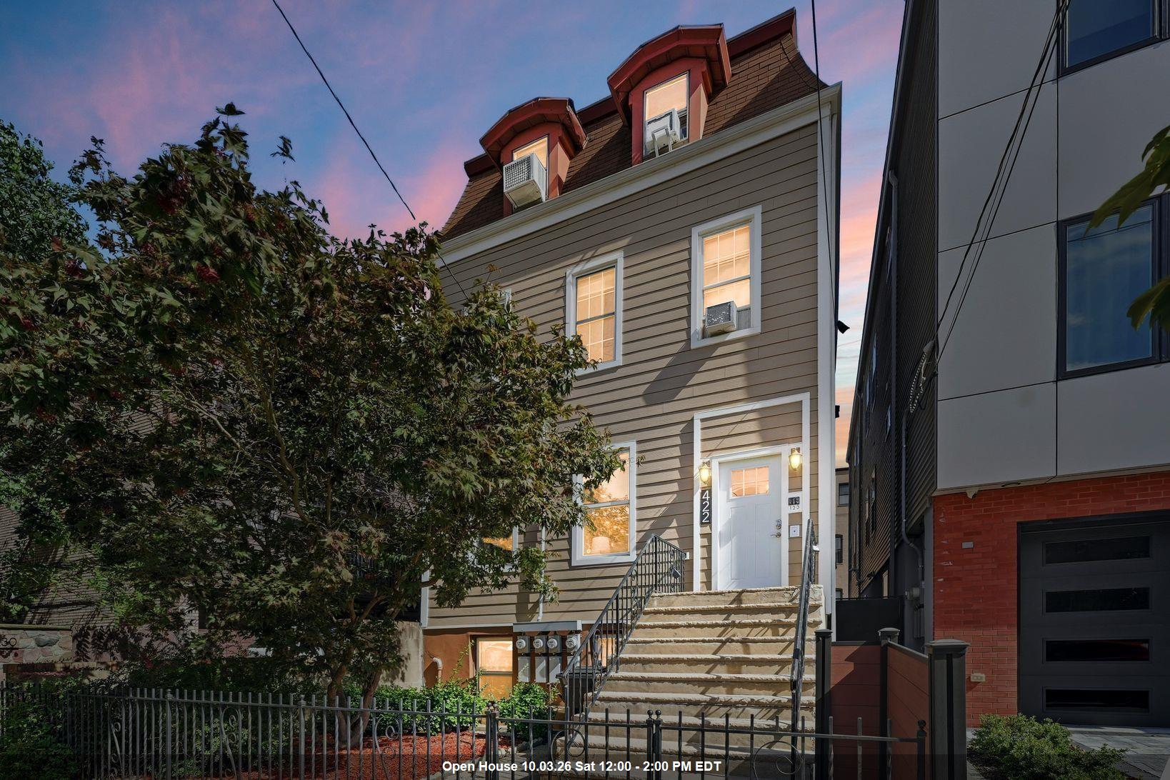 422 OGDEN AVE Unit: 1