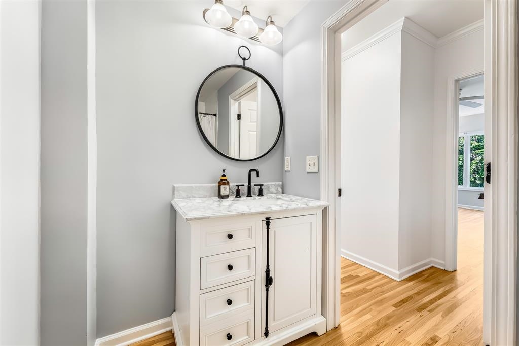 508 1ST ST Unit: 2W