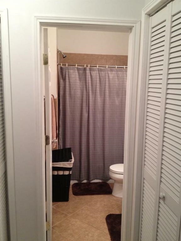 689 BERGEN AVE Unit: 2