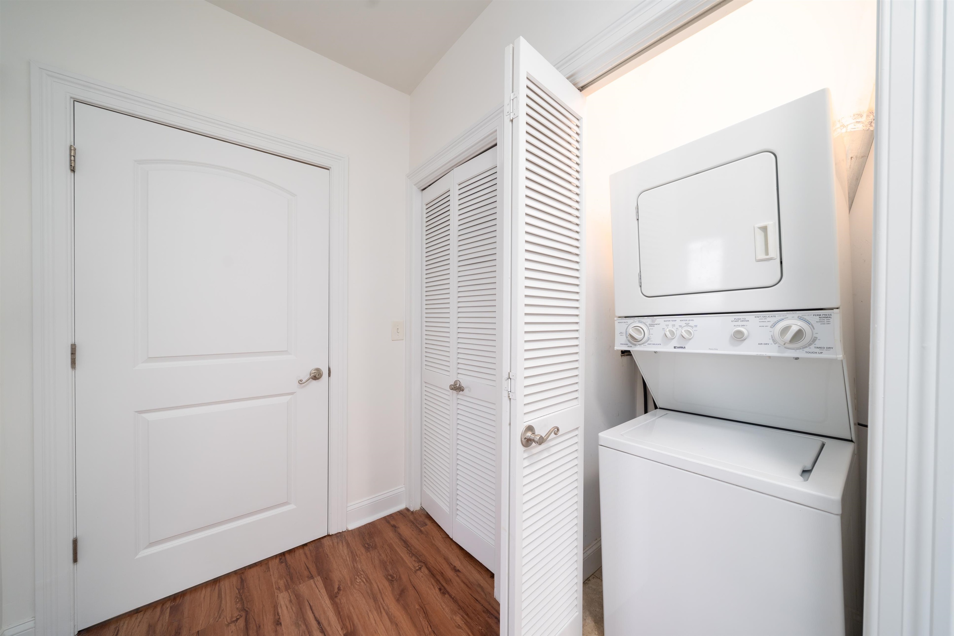 528 47TH ST Unit: 2C