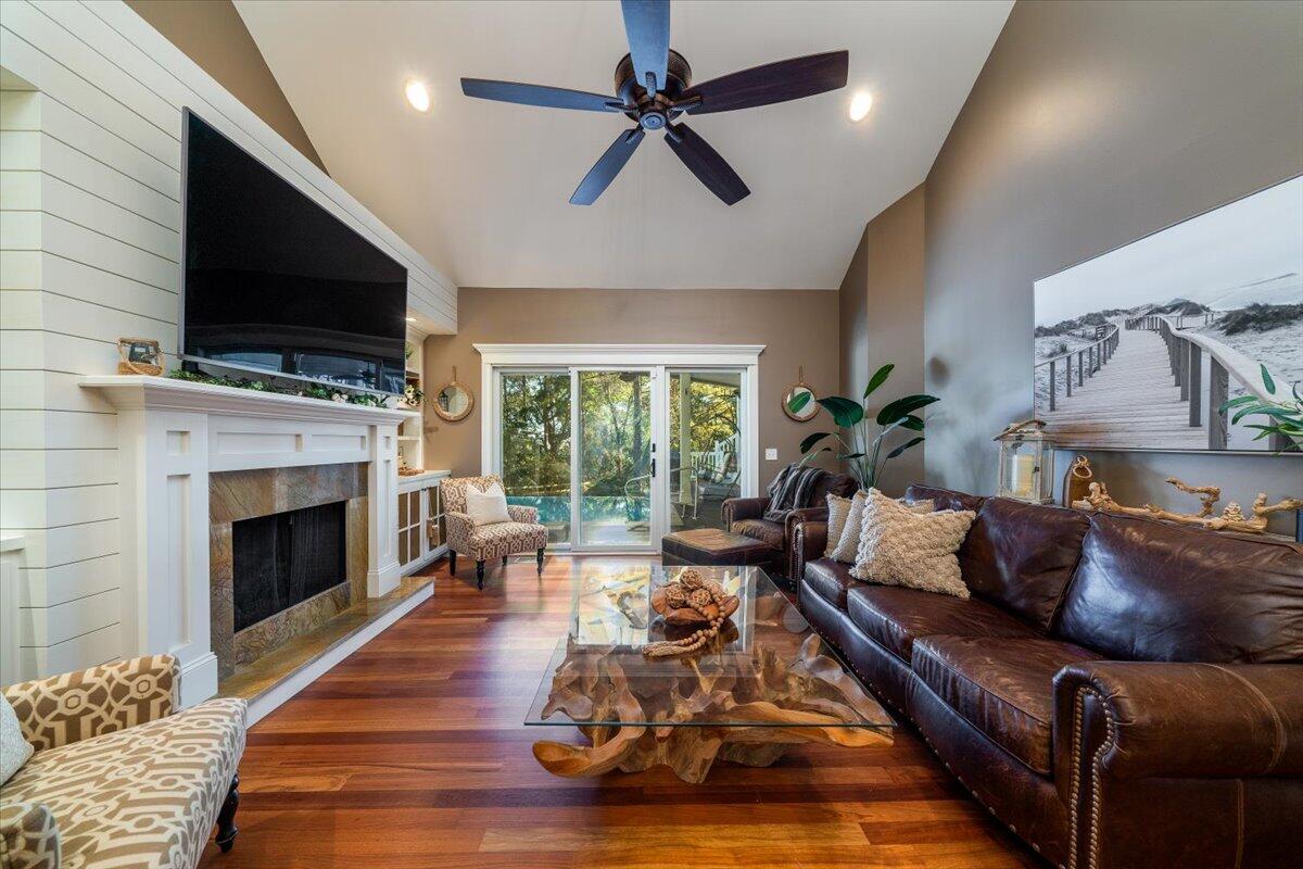 6124 Rudder Lane