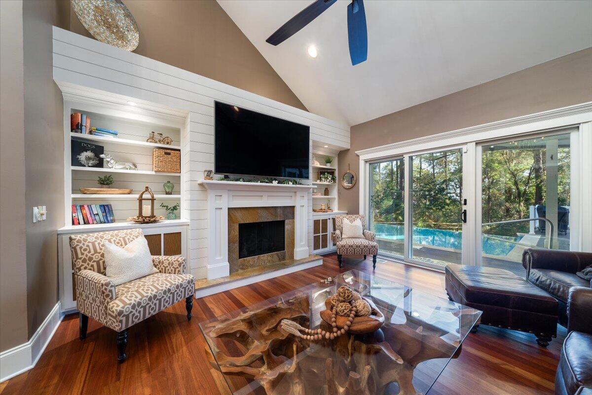 6124 Rudder Lane