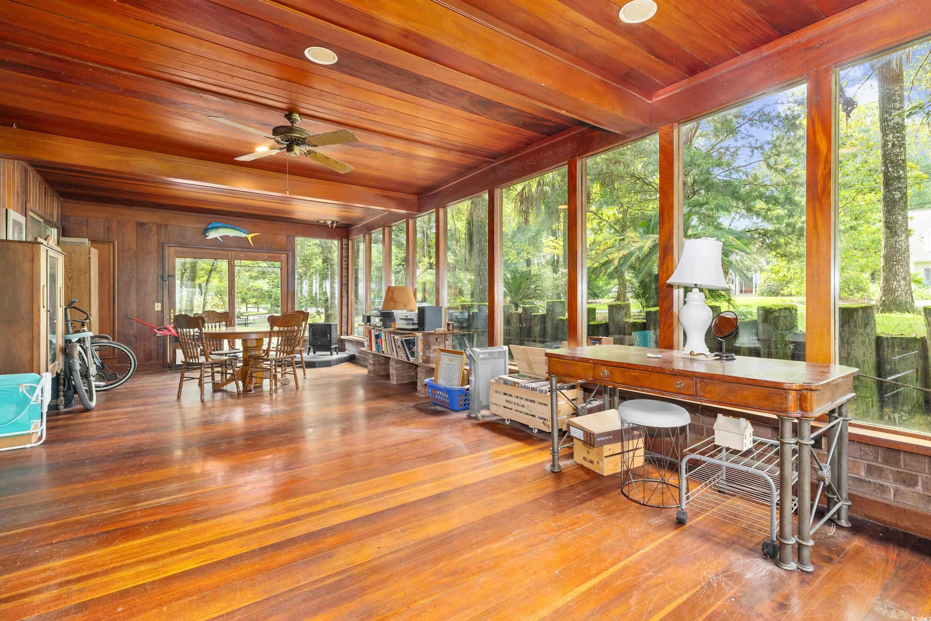 106 Weston Dr.
