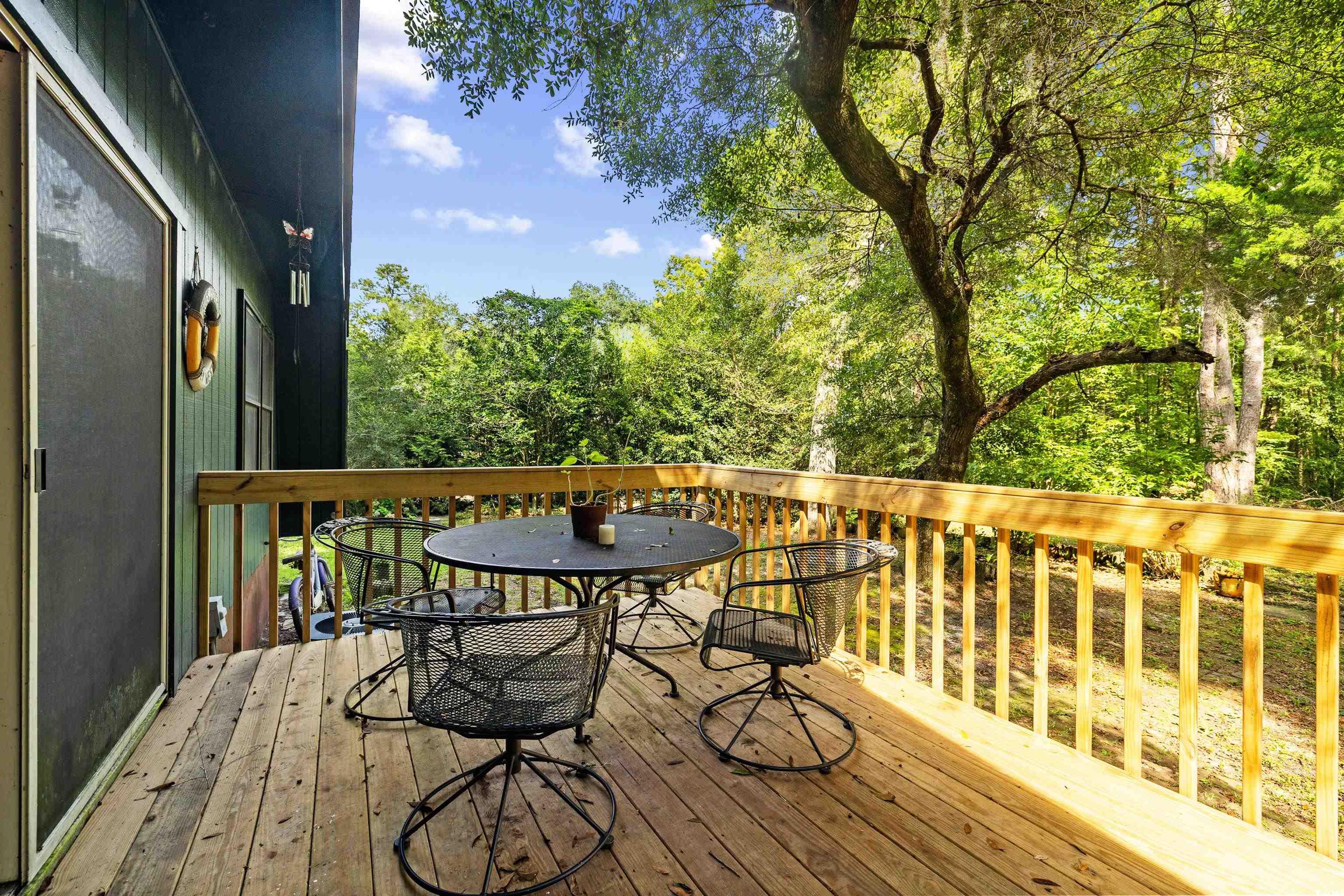 106 Weston Dr.