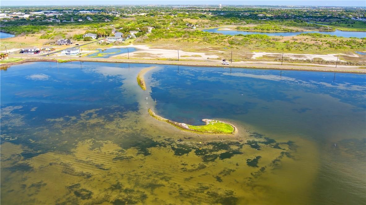 2002 Laguna Shores