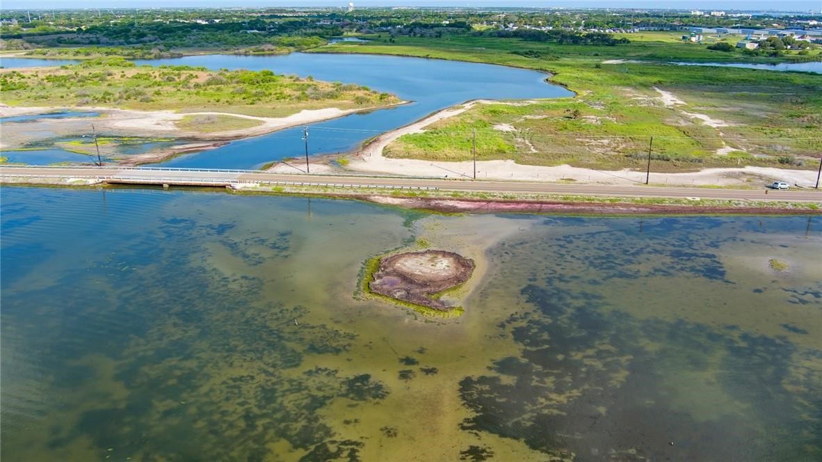 2002 Laguna Shores