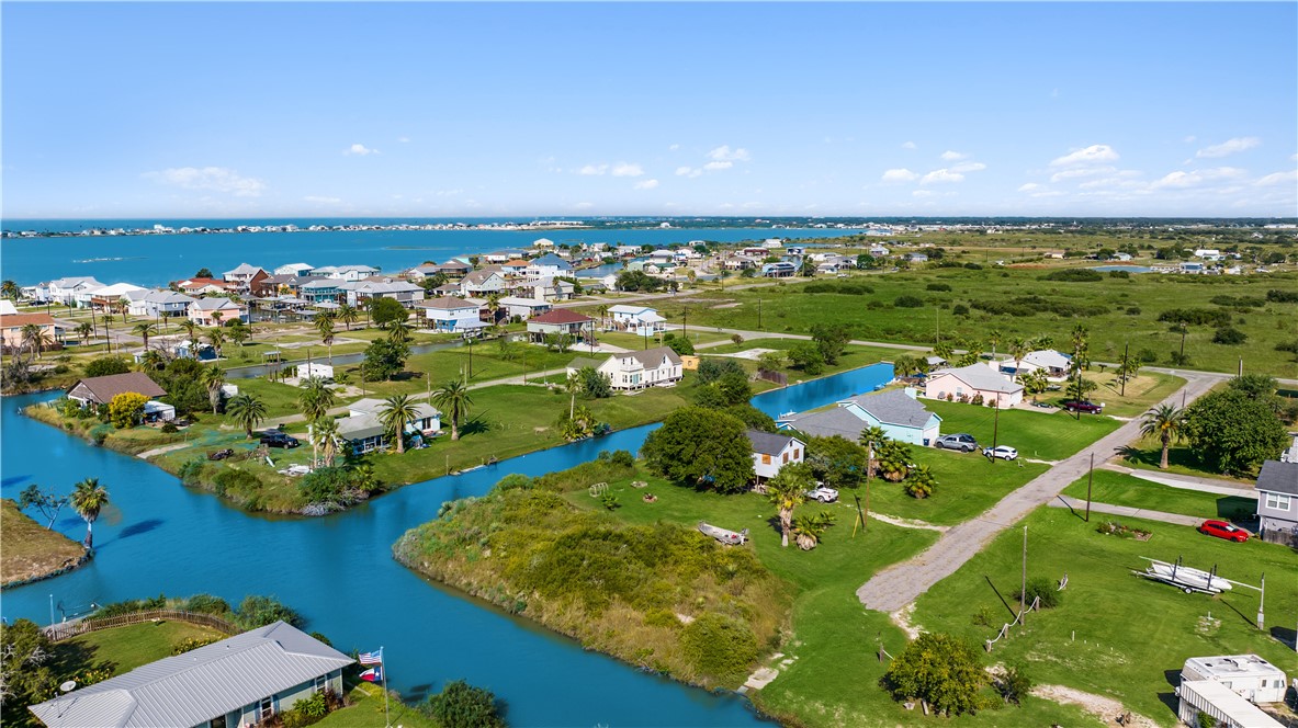 300 E POMPANO