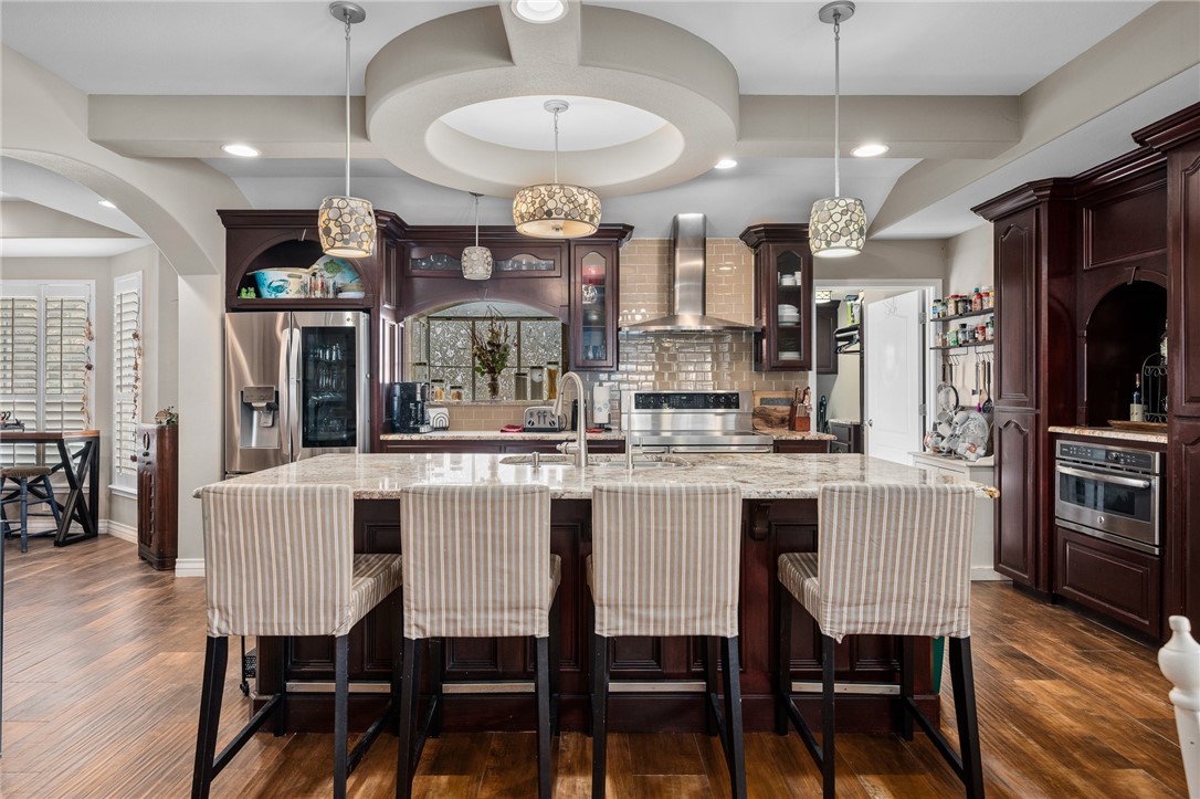 2817 CHAPEL VIEW Dr