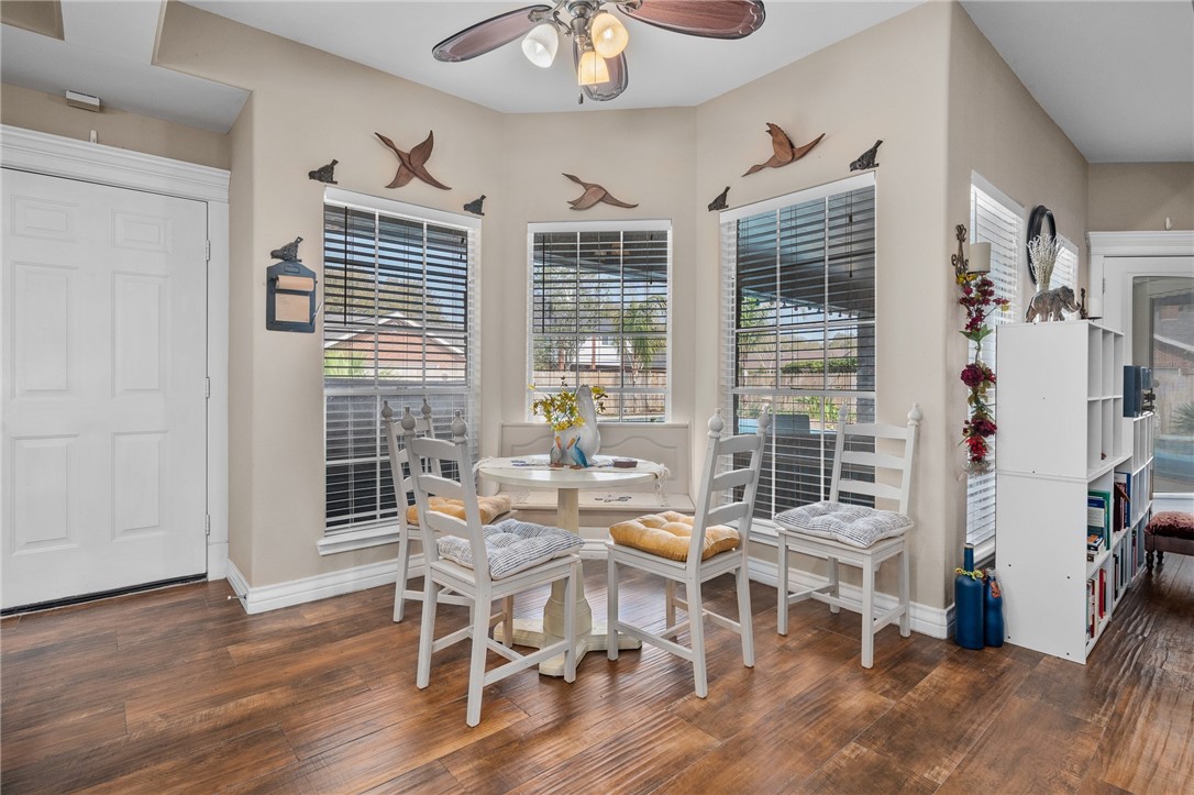2817 CHAPEL VIEW Dr