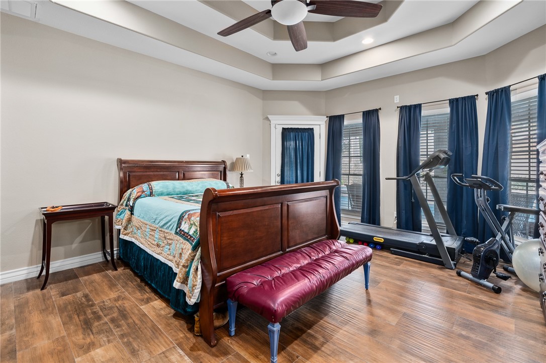 2817 CHAPEL VIEW Dr