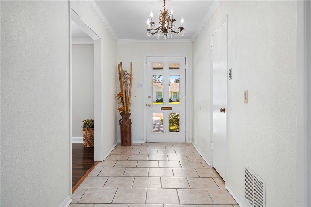 53 CAMDEN PL