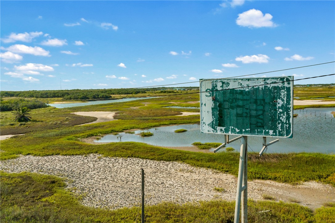 1222 Smokehouse Road