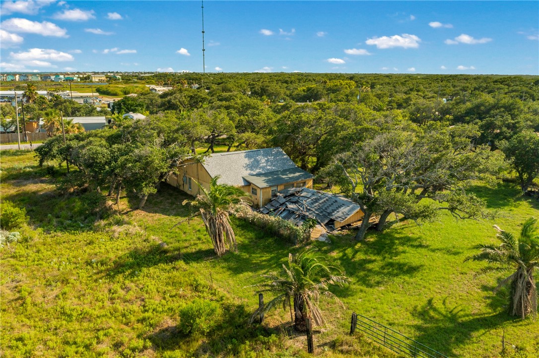 1222 Smokehouse Road