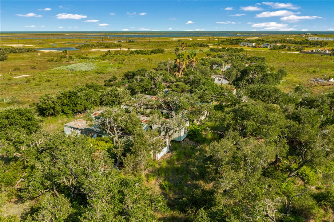 1222 Smokehouse Road