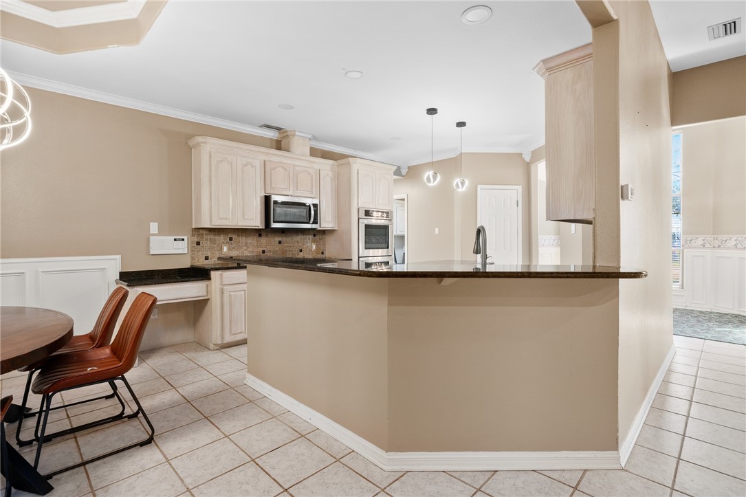 4187 COUNTRY PL
