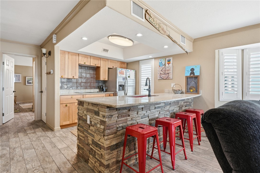 2292 N FULTON BEACH Road 201