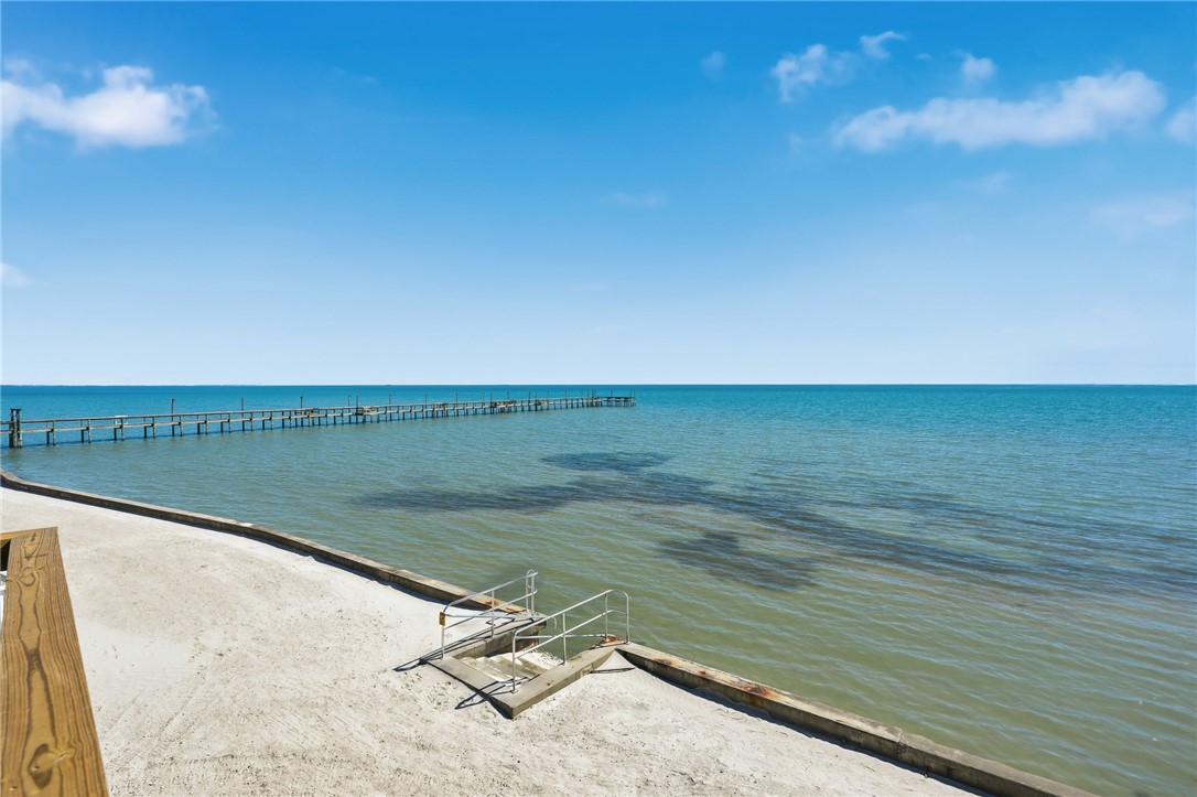 2292 N FULTON BEACH Road 201