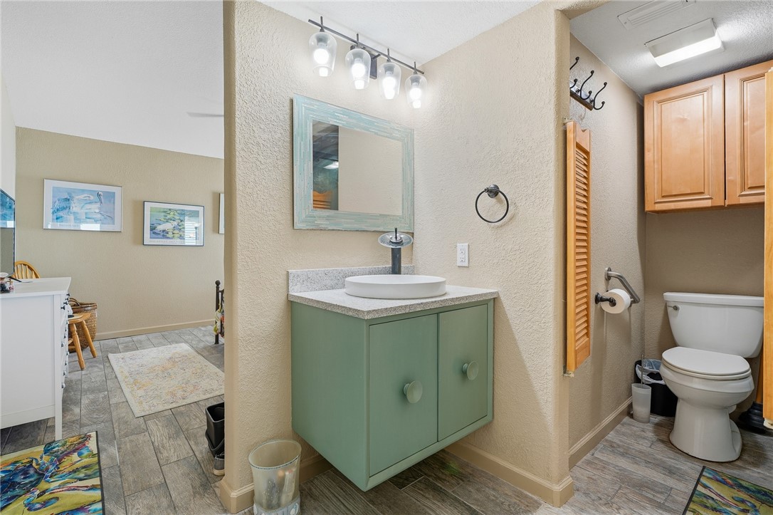 2292 N FULTON BEACH Road 201