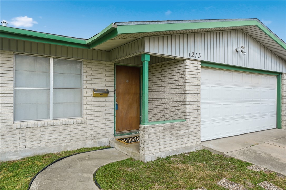 1213 SALEM Dr