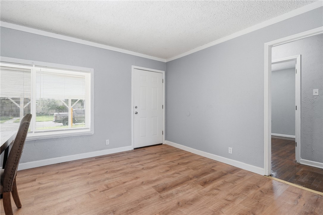 1113 Hazel Dr