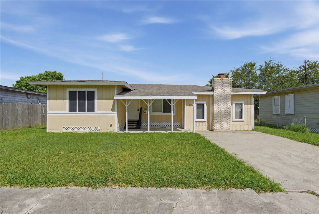 1113 Hazel Dr
