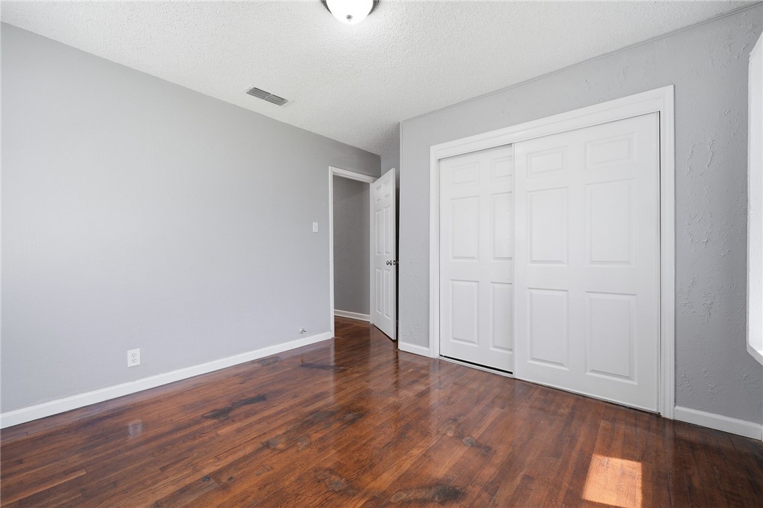 1113 Hazel Dr