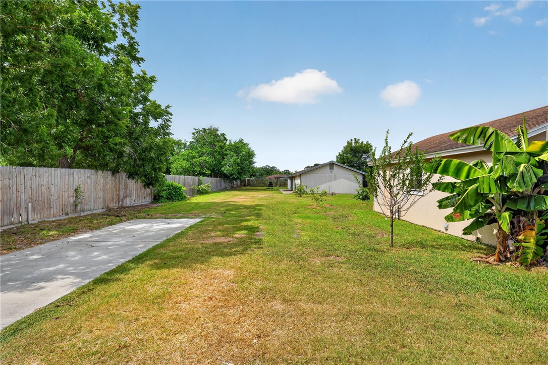 4905 CURTIS CLARK Dr