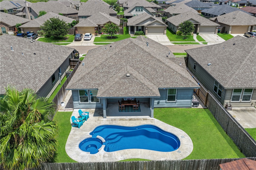 2201 Spoonbill Dr