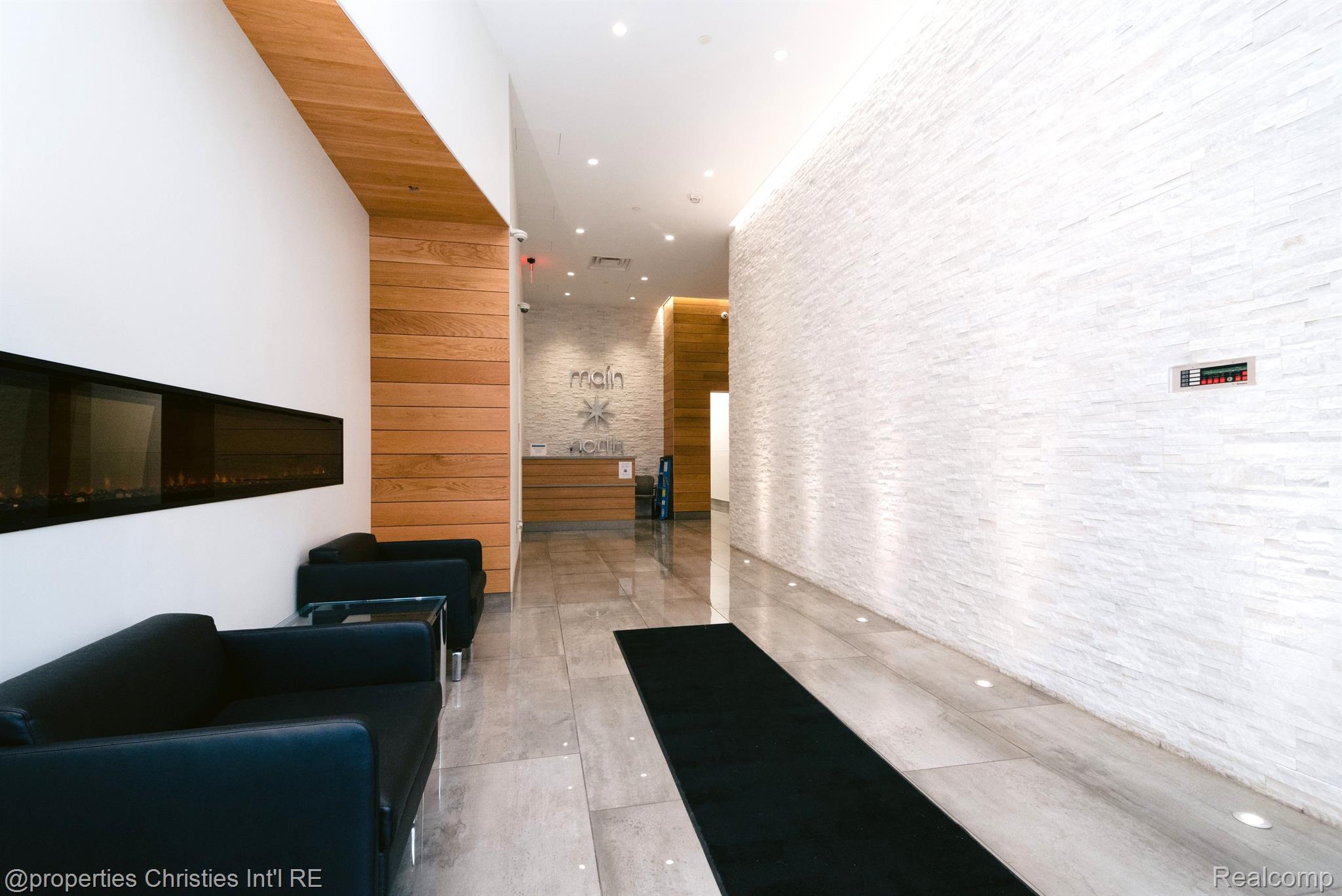 350 N MAIN Street Unit: 719