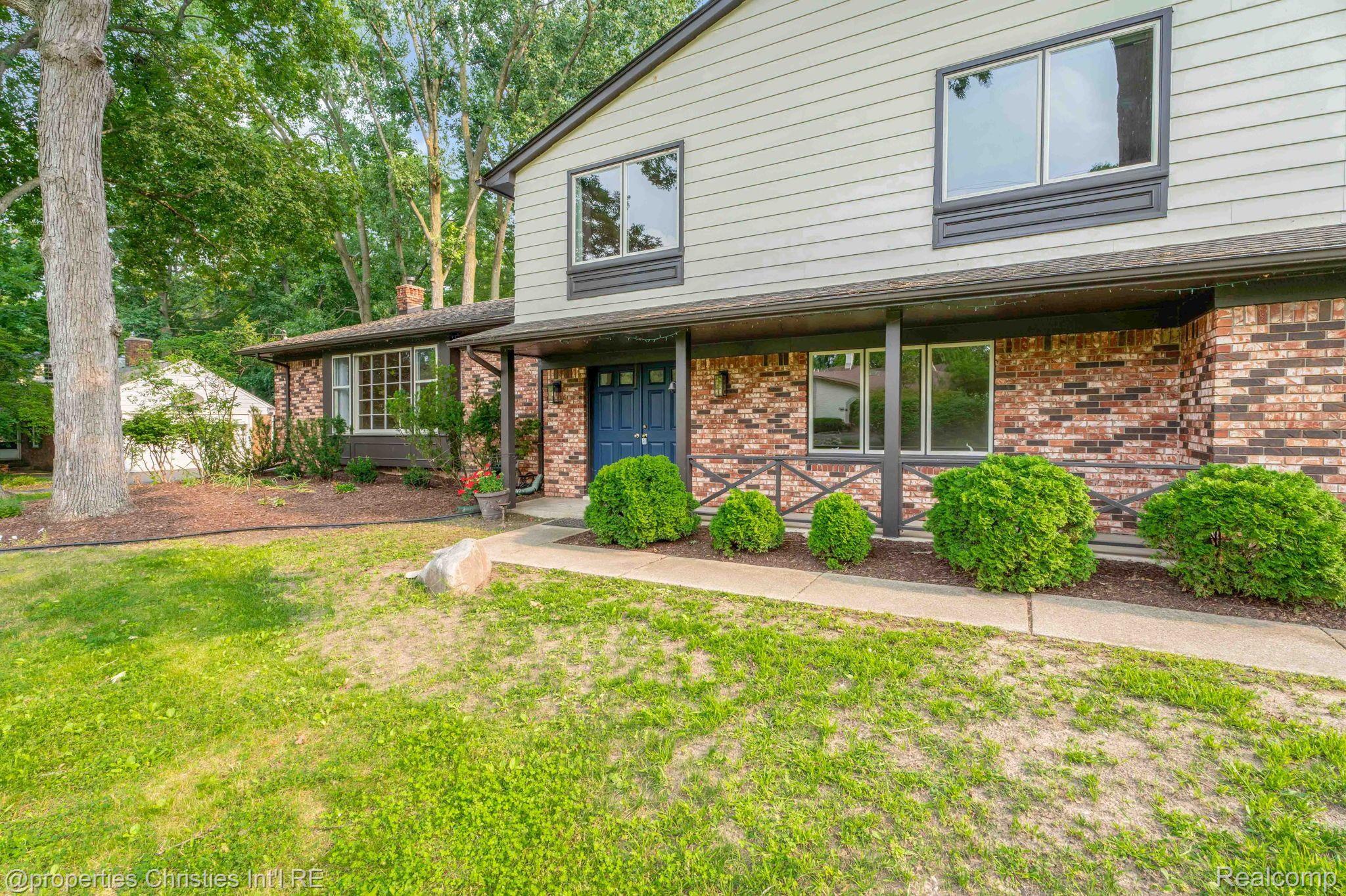 2049 SHORE HILL Drive
