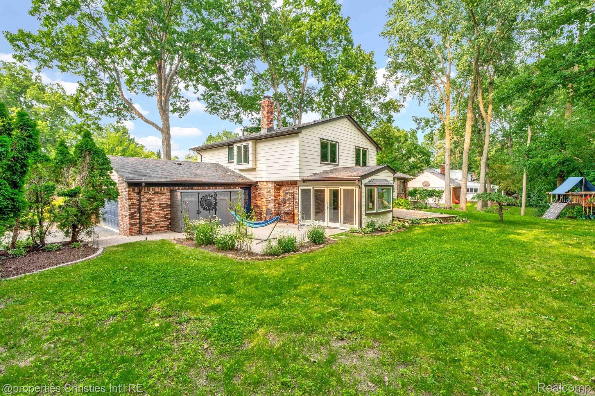 2049 SHORE HILL Drive